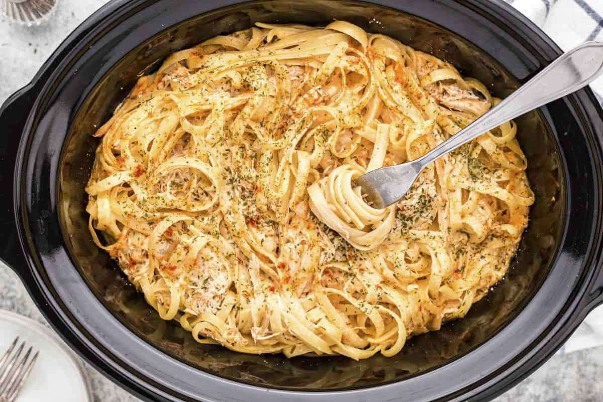 15 Easy Crock Pot Recipes For Busy Evenings