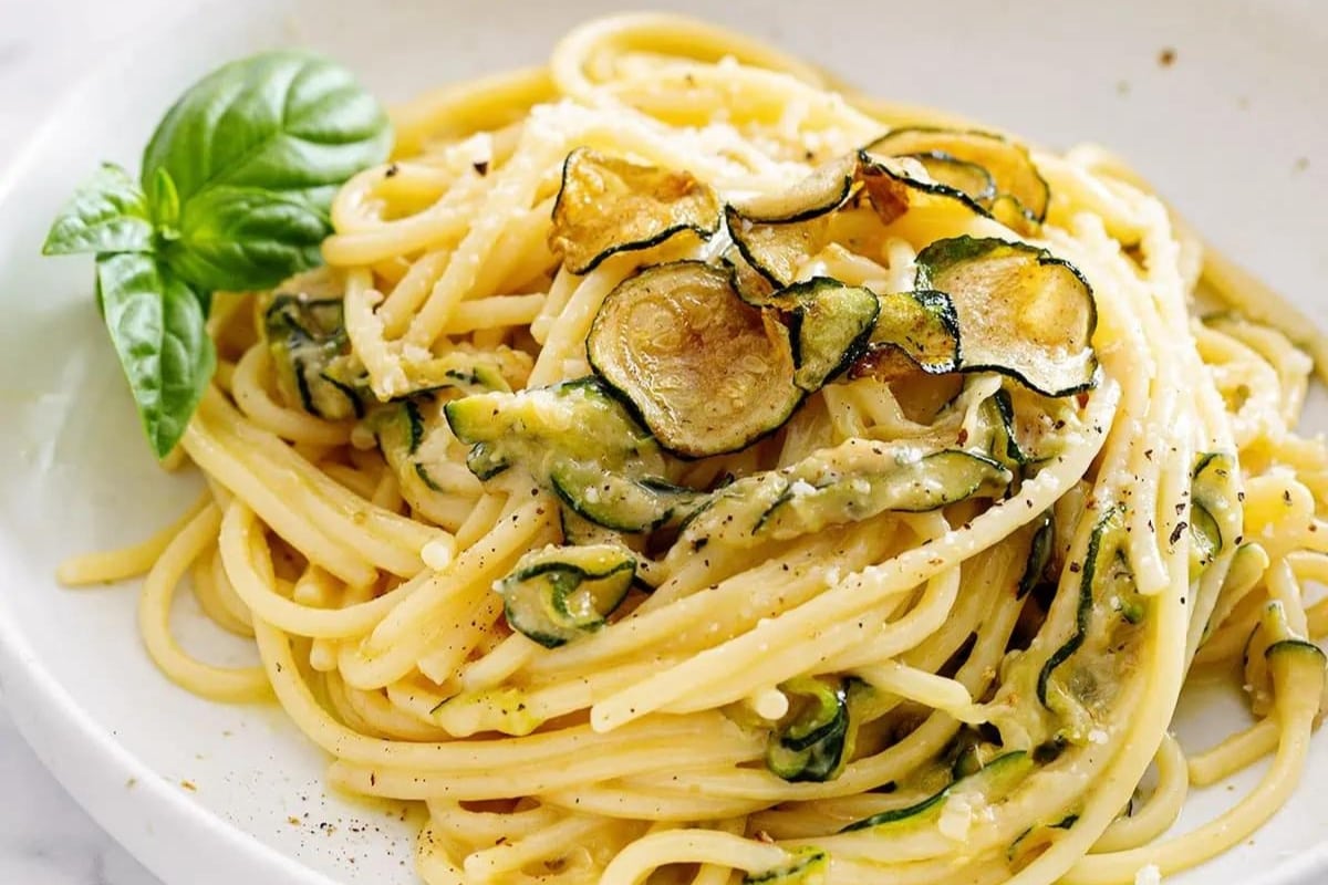 18 Flavor-Packed Spaghetti Dinners That Will Keep Everyone Coming Back ...