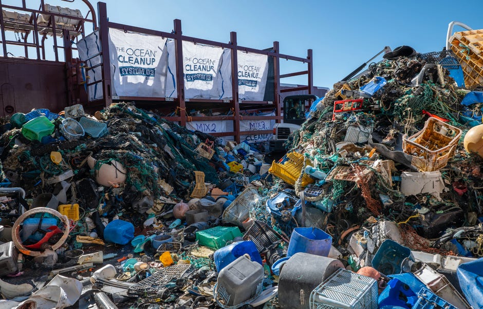 amazon, the great pacific garbage patch: the floating islands of trash three times the size of france