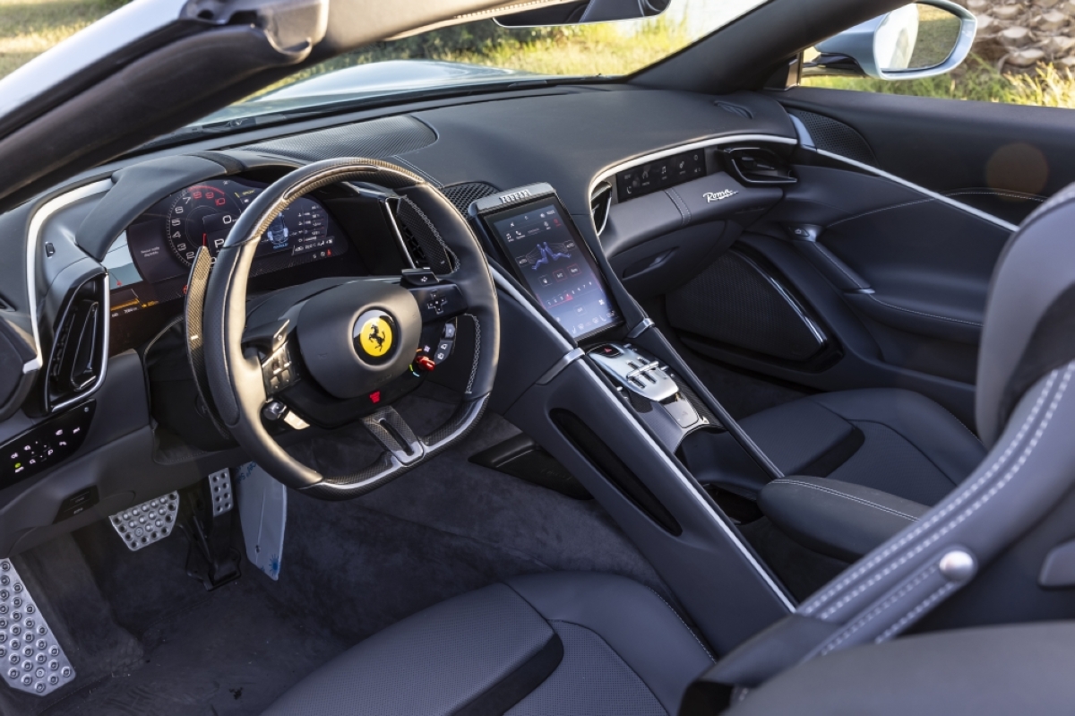 ferrari roma spider is red dot's best of the best