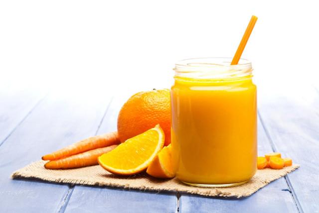 este el mejor momento del día para tomar jugo de naranja y aprovechar sus propiedades