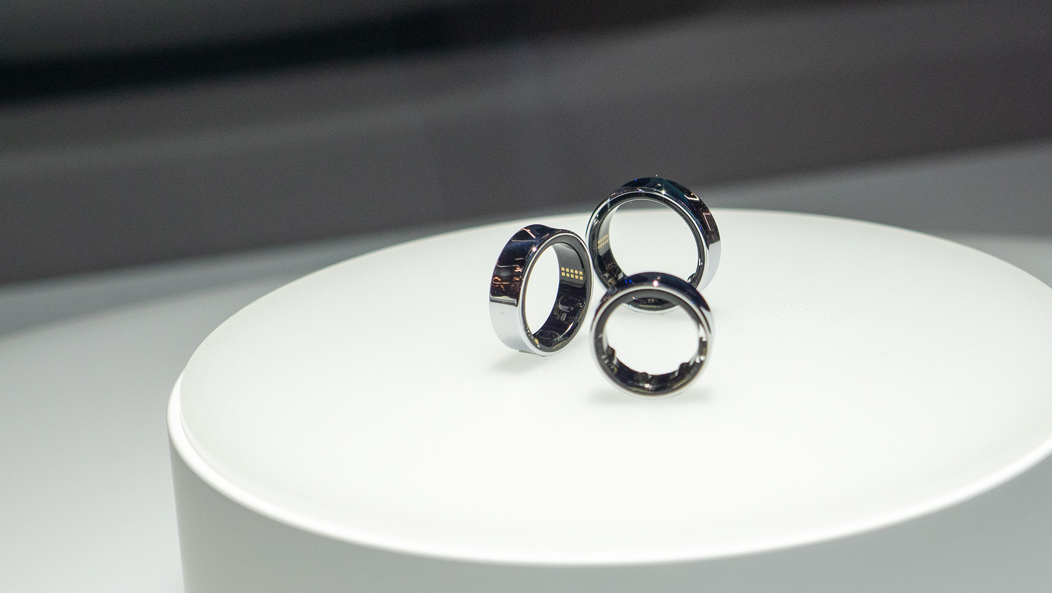 android, a galaxy ring leak hints at different sizing options