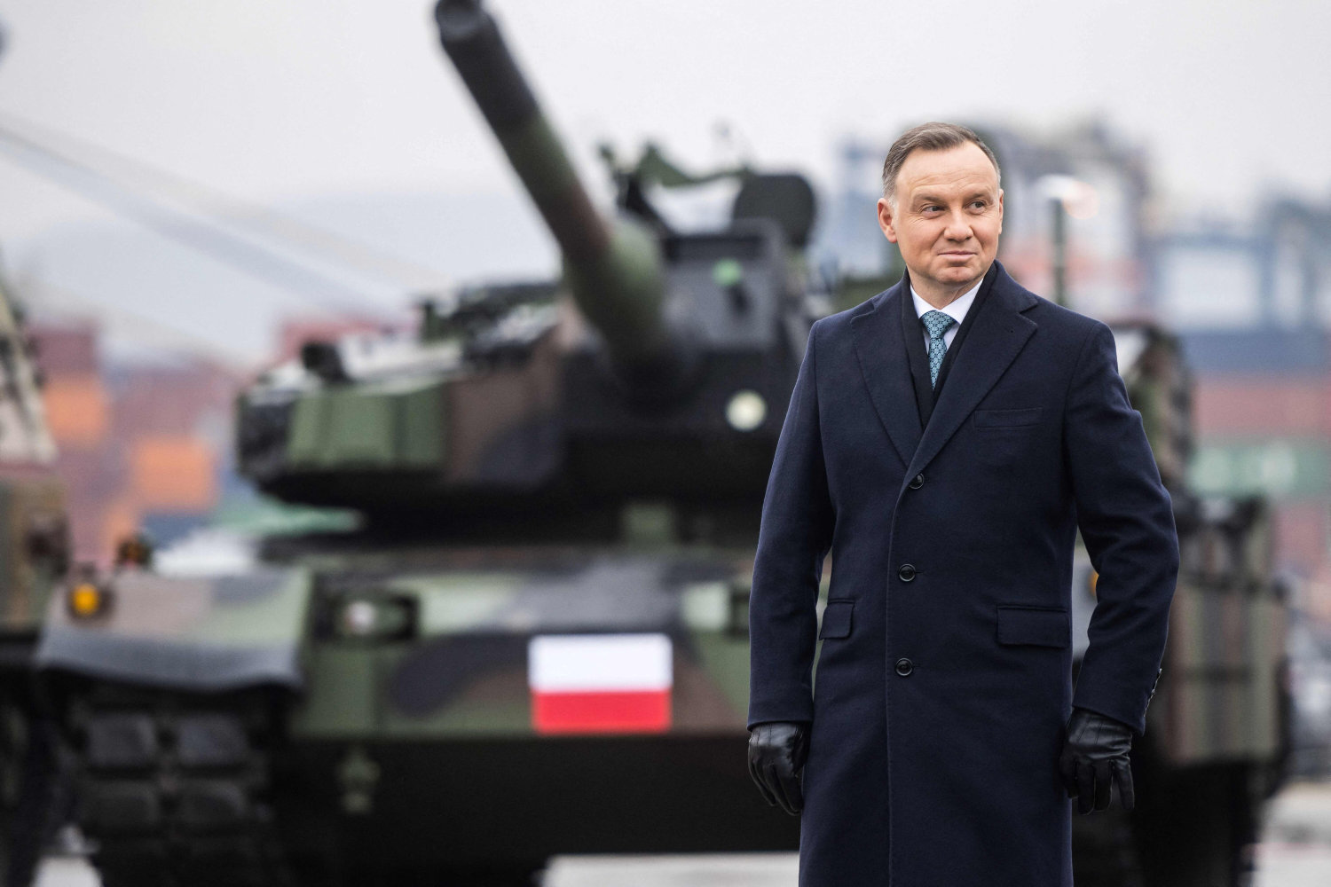 polsk præsident melder sig klar til at opsætte nato's atomvåben