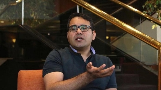ex-ceo of snapdeal, kunal bahl, recalls when a founder asked him, 'can i present in hindi?'