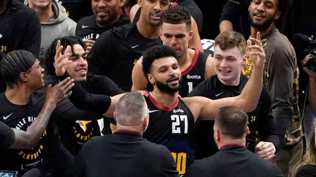 gordon, jokic lead nuggets to brink of a sweep with game 3 win over lakers