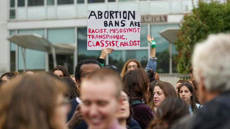 kampánytéma lett az abortuszhoz való jog olaszországban
