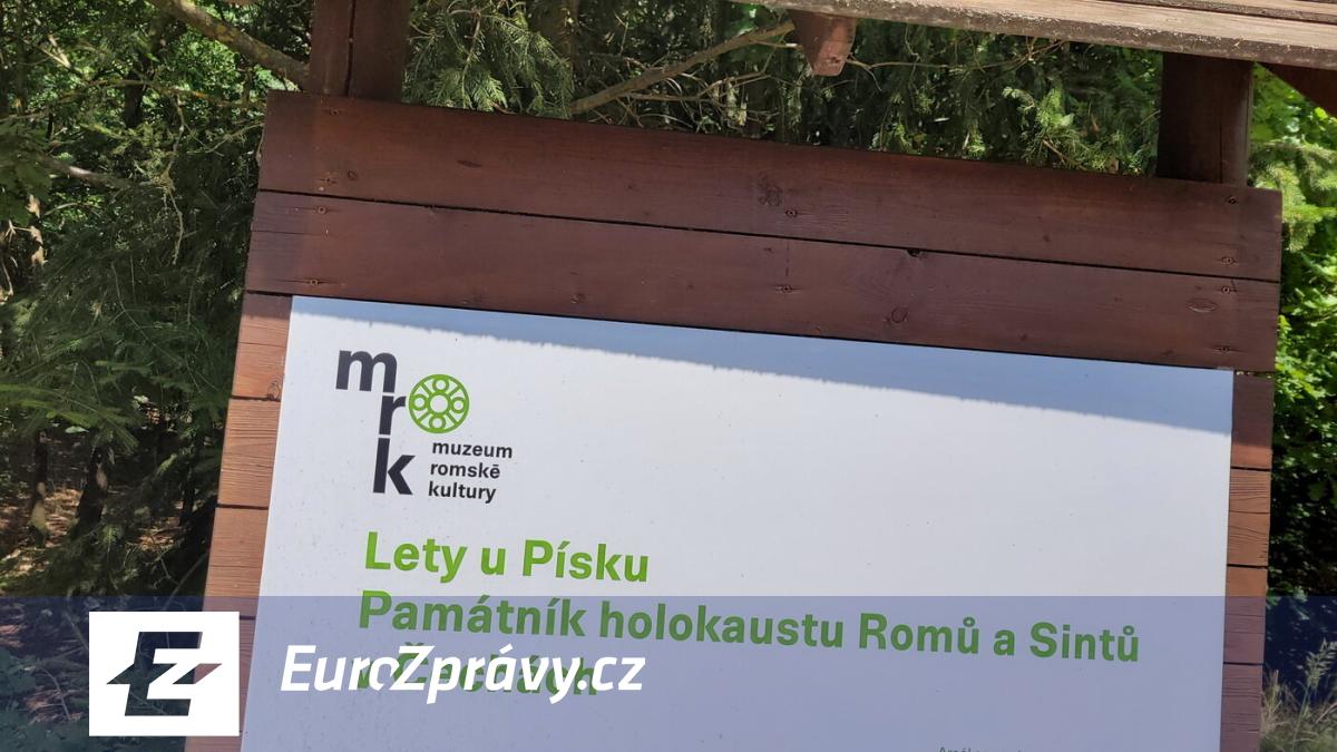 v letech se otevřel památník holokaustu romů a sintů na místě bývalého tábora
