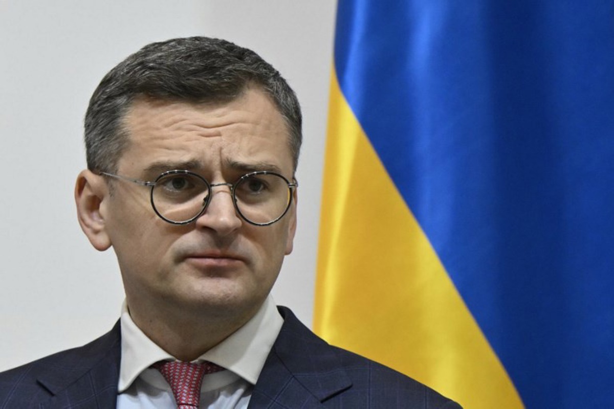 invasion de l'ukraine - kiev suspend ses services consulaires pour les hommes en âge de combattre