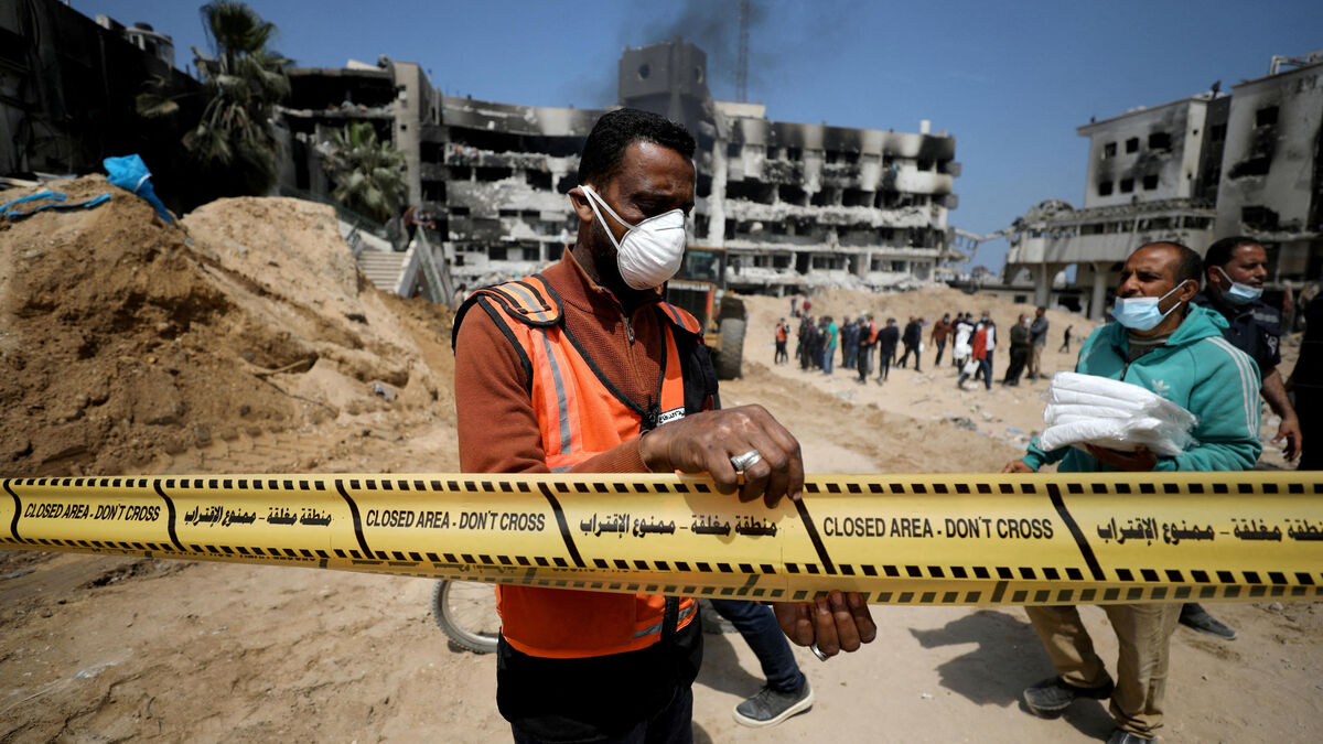 guerre israël-hamas : l’onu veut une enquête sur des fosses communes découvertes dans les hôpitaux de gaza