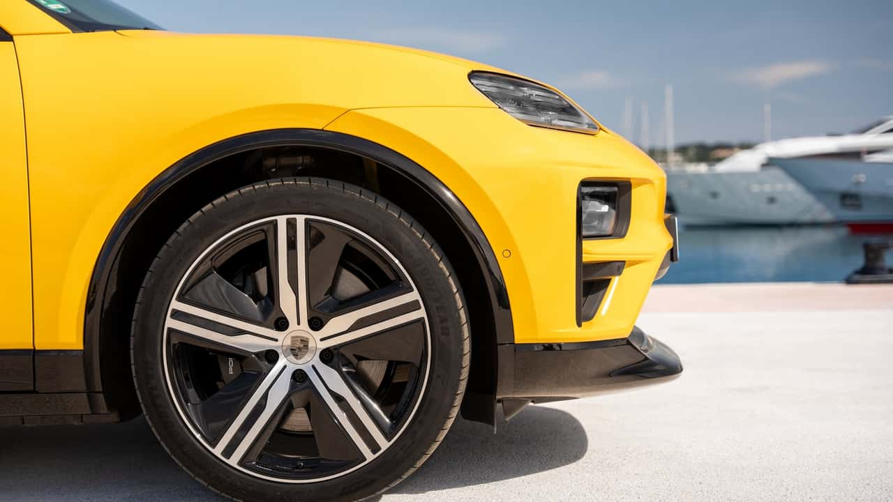 the 2024 porsche macan electric is just too expensive