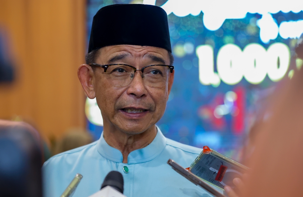 sarawak minister says open tender may not always be best option