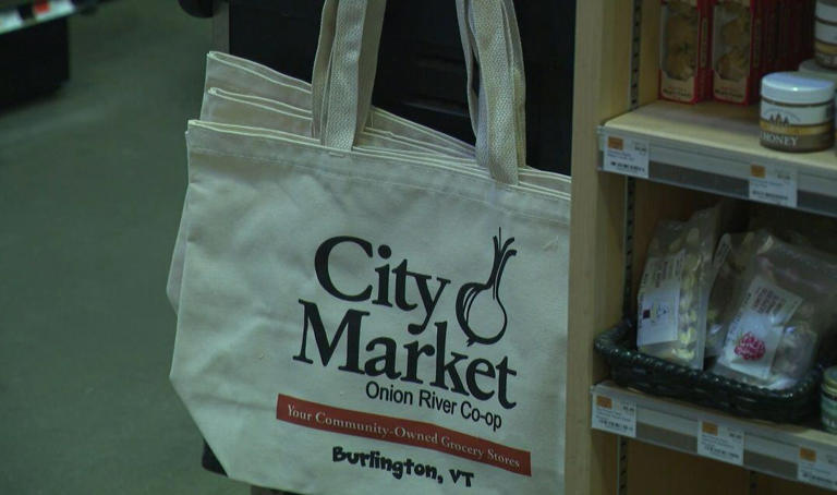 For some Vermonters, the practice of shopping with reusable bags has become second nature. - File photo