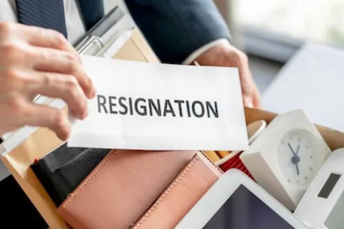hr shares 4 reasons why employees leave in 6 months, internet gives a thumbs up