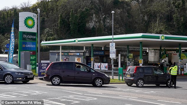 petrol prices rise above 150p per litre for the first time this year