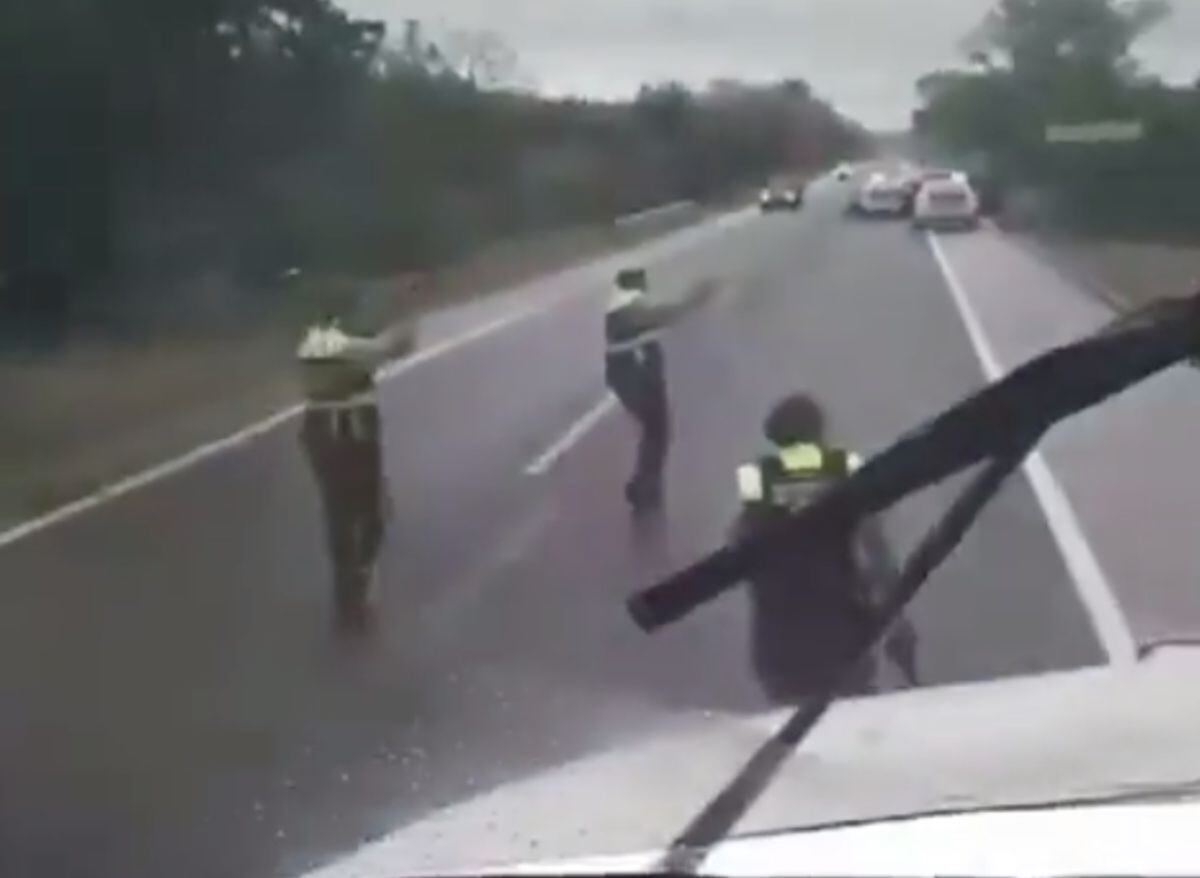 guardia nacional y hombres armados se enfrentan en autopista méxico-tuxpan