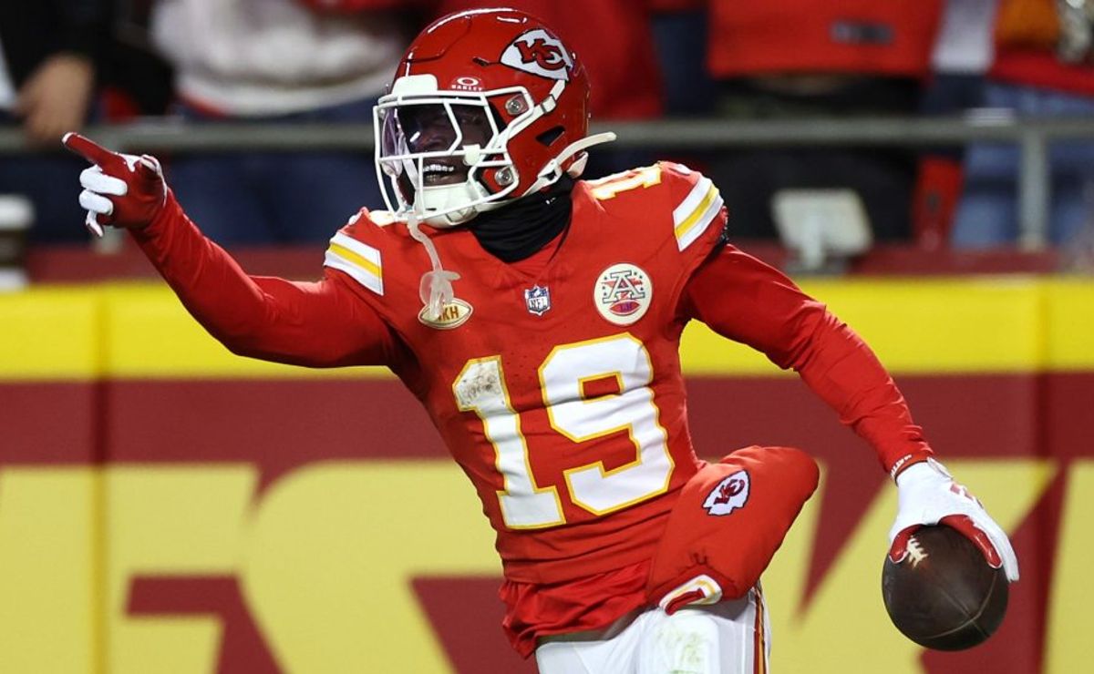 nfl news: chiefs gm identifies the best weapon for patrick mahomes in 2024