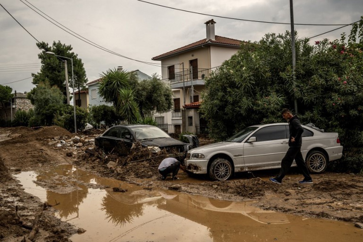 inondations en grèce: le coût de la reconstruction estimé à plus de 3 milliards d'euros