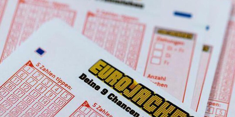 irre summe - eurojackpot geknackt! zwei spieler teilen sich 120 millionen
