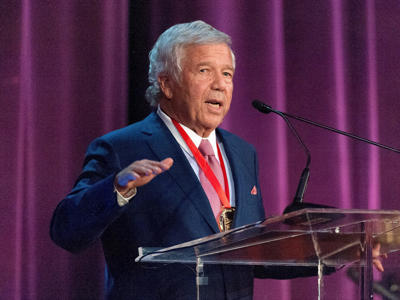 Robert Kraft yanks support for Columbia as Israel-Gaza protests intensify<br><br>