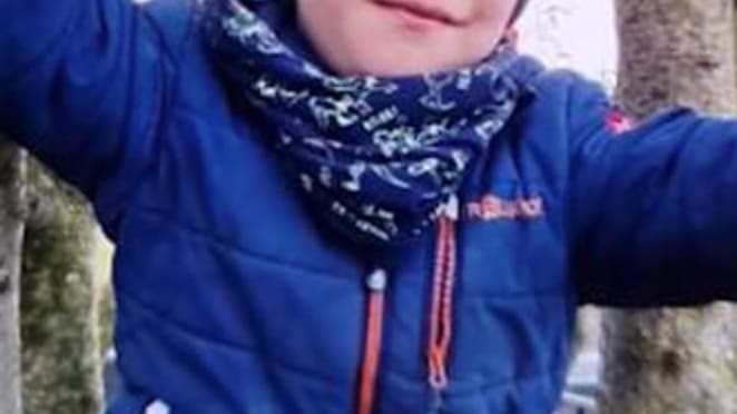 grosse suchaktion gestartet: autistischer sechsjähriger spurlos verschwunden