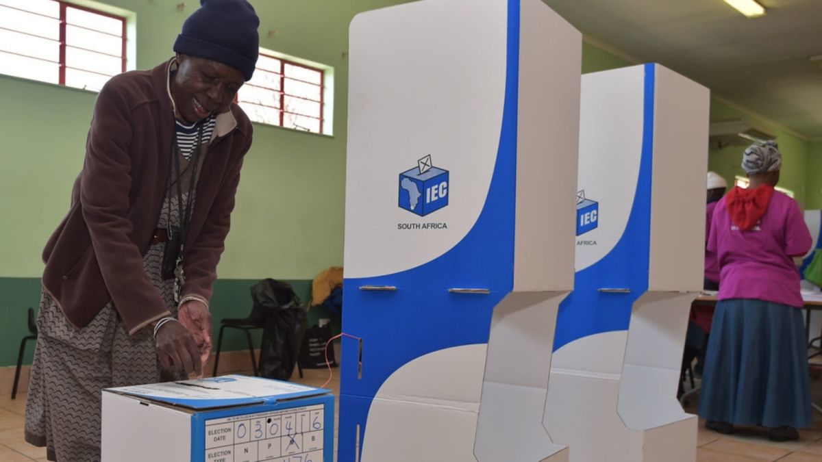 big deadline for south africans voting overseas in 2024