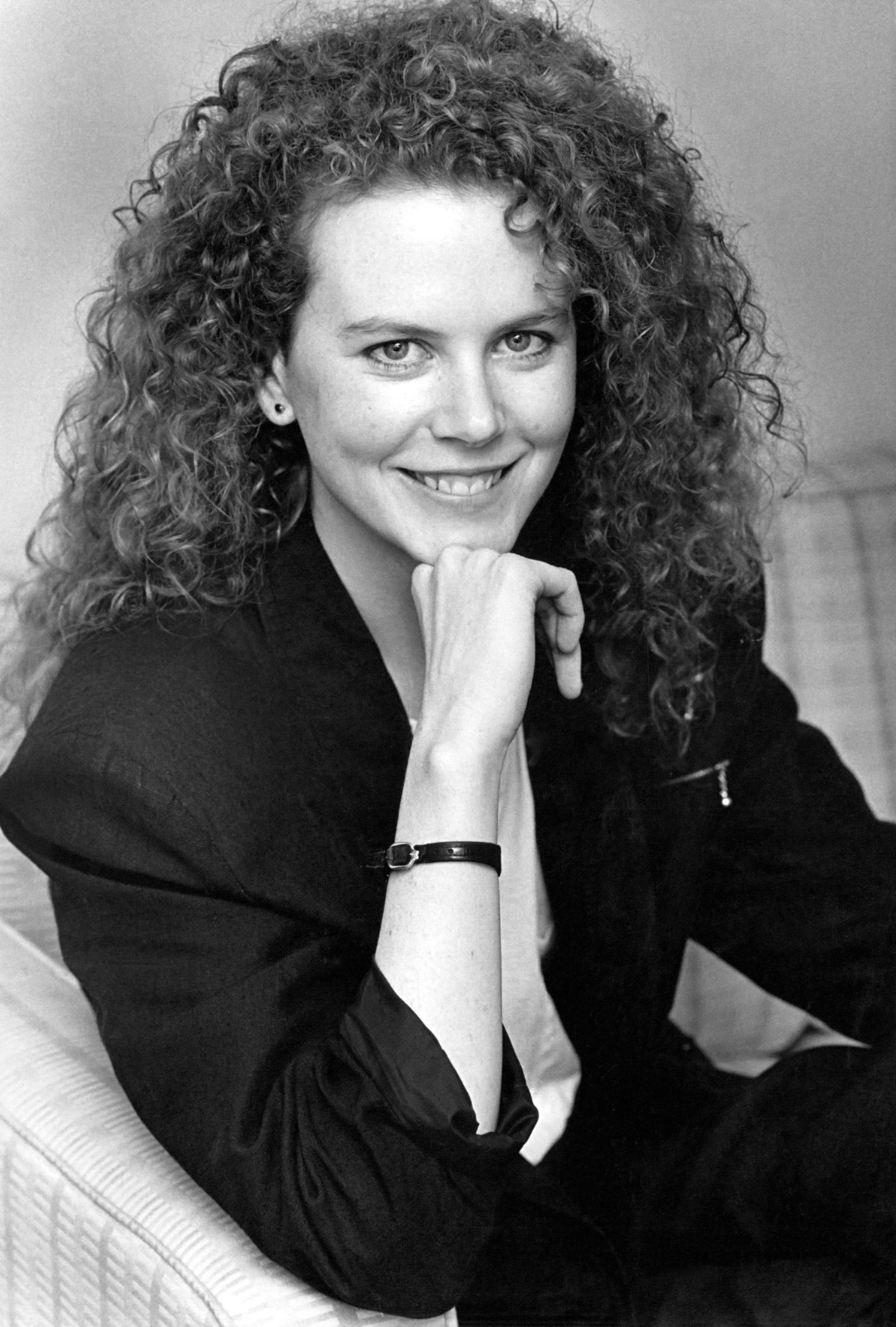 <p><a href="https://www.msn.com/en-us/news/other/9-rare-photos-of-nicole-kidmans-early-career/ss-AA1de21D?disableErrorRedirect=true&infiniteContentCount=0">9 Rare Photos of Nicole Kidman's Early Career</a></p>