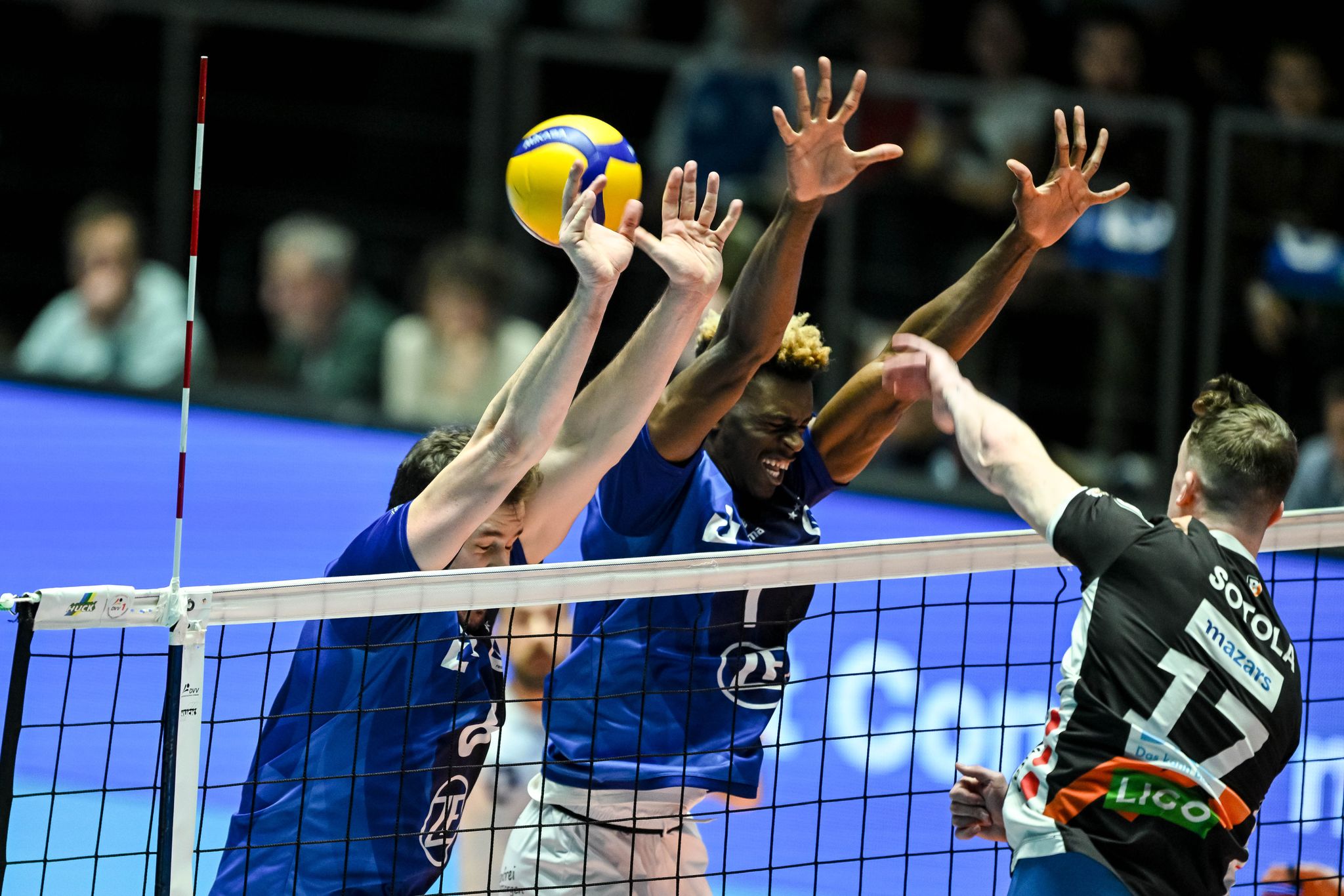 friedrichshafen vergibt zweite chance auf volleyball-titel