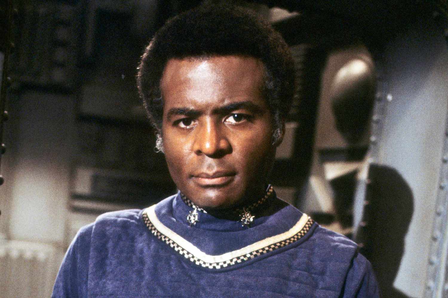 terry carter, actor best known for “battlestar galactica” and “mccloud,” dead at 95