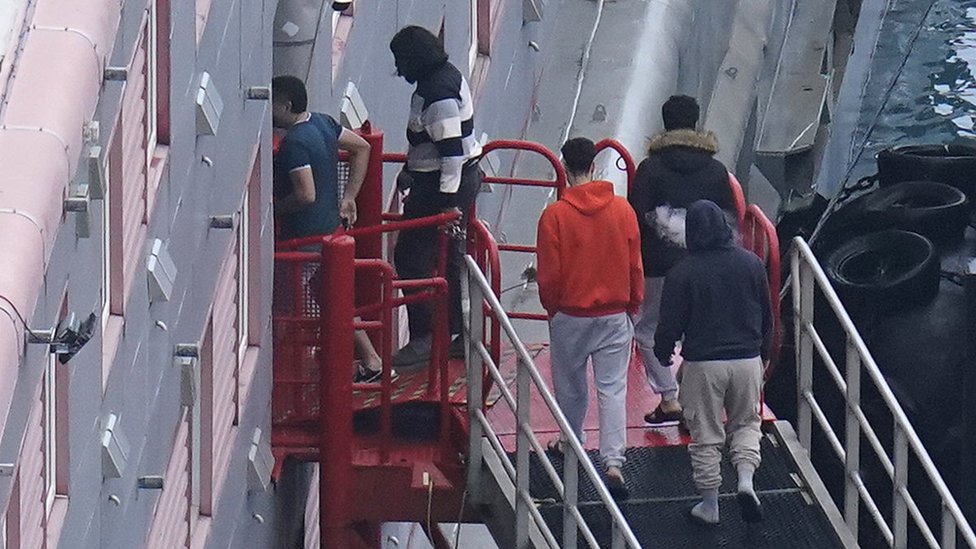 staff 'laughed and joked' over migrant barge death