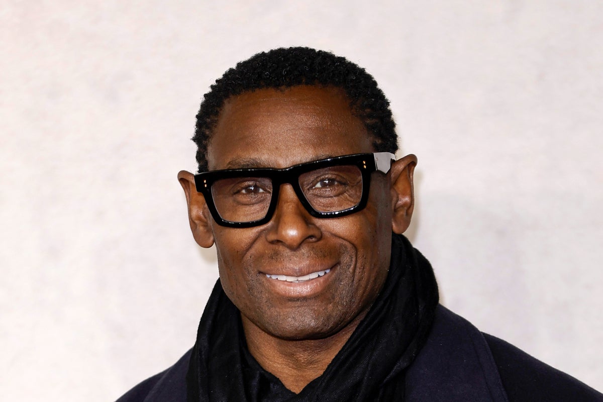 david harewood clarifies comments after saying white actors should be able to ‘black up’ for roles