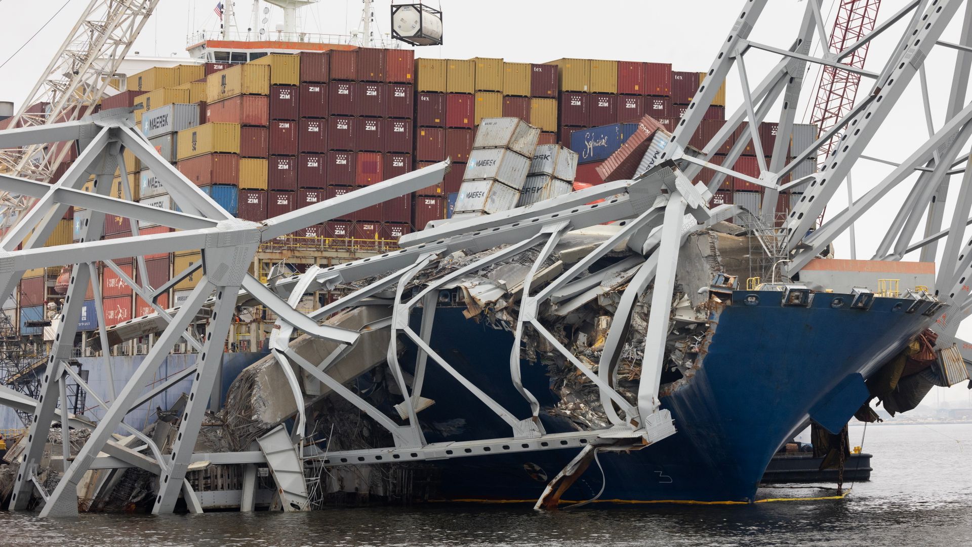 brückenkatastrophe in baltimore: stadt nennt schiff »seeuntüchtig« und crew »inkompetent«