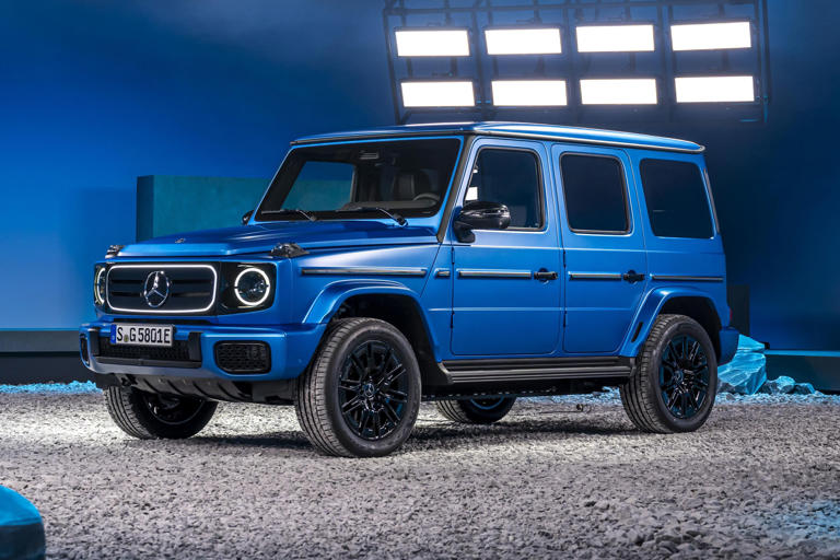 Mercedes-Benz G-Wagen goes electric