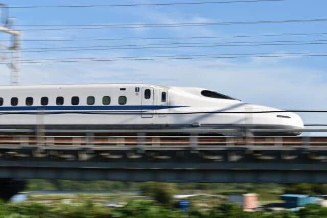「リニア中央新幹線」東京～大阪1時間7分の過ごし方 戦前は特急で8時間、初期新幹線はビュッフェ車連結