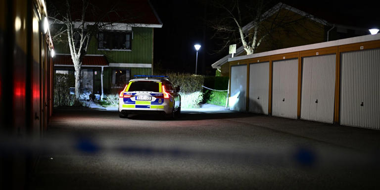 Anhörig Man Och Kvinna Anhållna Misstänkta För Mord