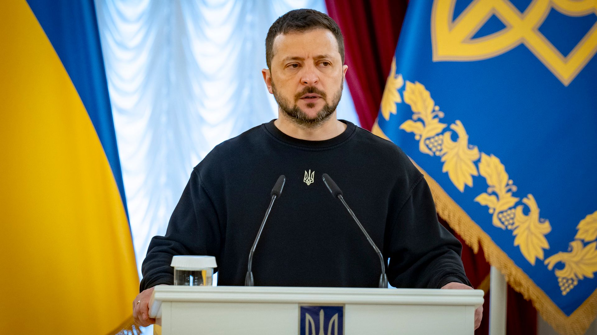 ukraine-krieg: wolodymyr selenskyj dankt den usa für »lebenswichtige hilfe«