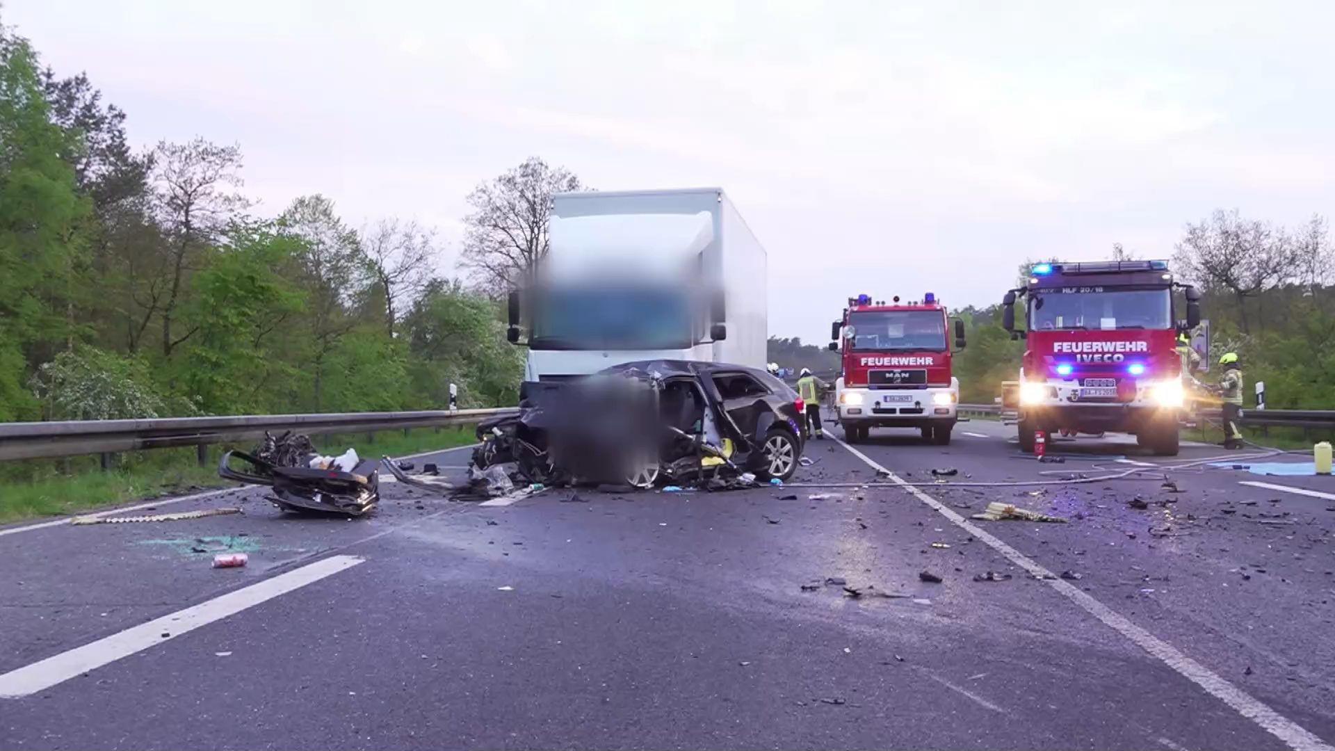 Tödlicher Unfall Auf B505: Frau Kollidiert Frontal Mit Lkw