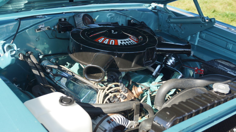 mopar 440 vs 440 magnum engines: what's the difference?