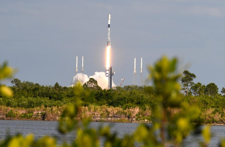 SpaceX notches 300th Falcon rocket booster landing after Tuesday ...