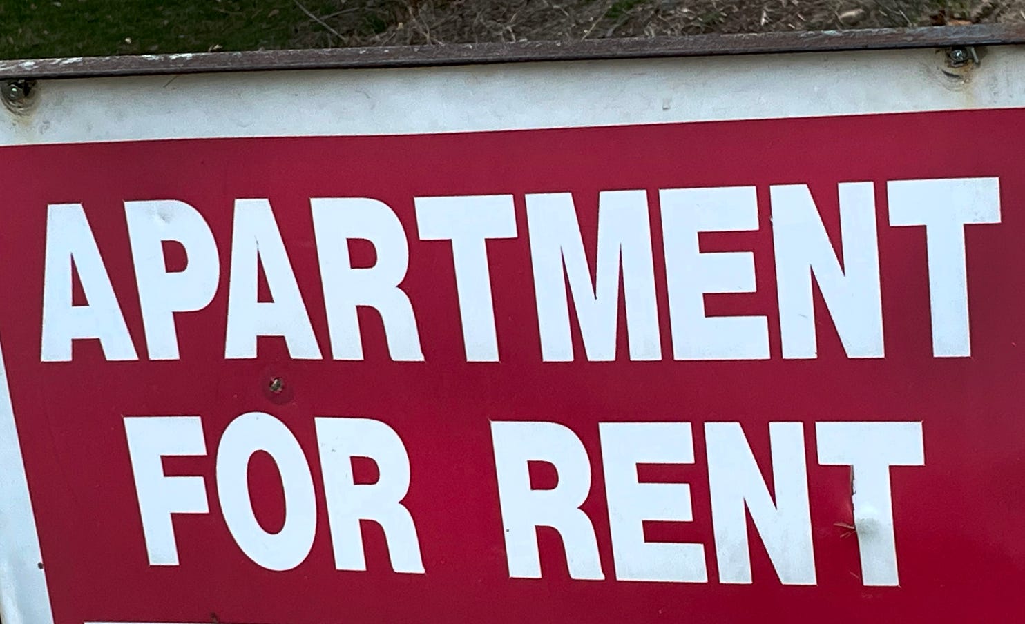 Pensacola apartments for rent saw slight price increases since last October