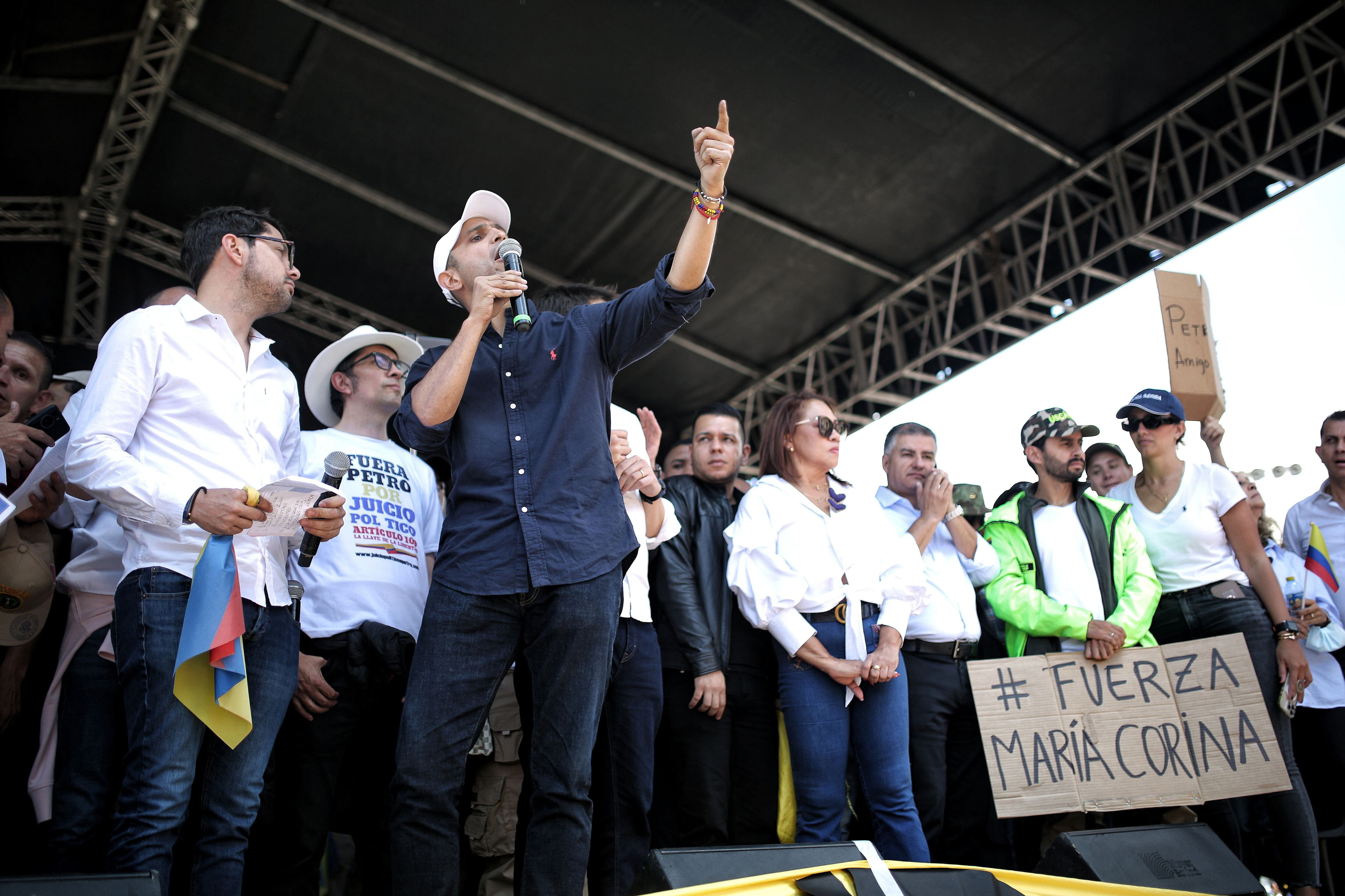 “colombia grita ‘no más petro’”: jaime arizabaleta revela cuándo será la próxima ‘pitatón’ contra el gobierno