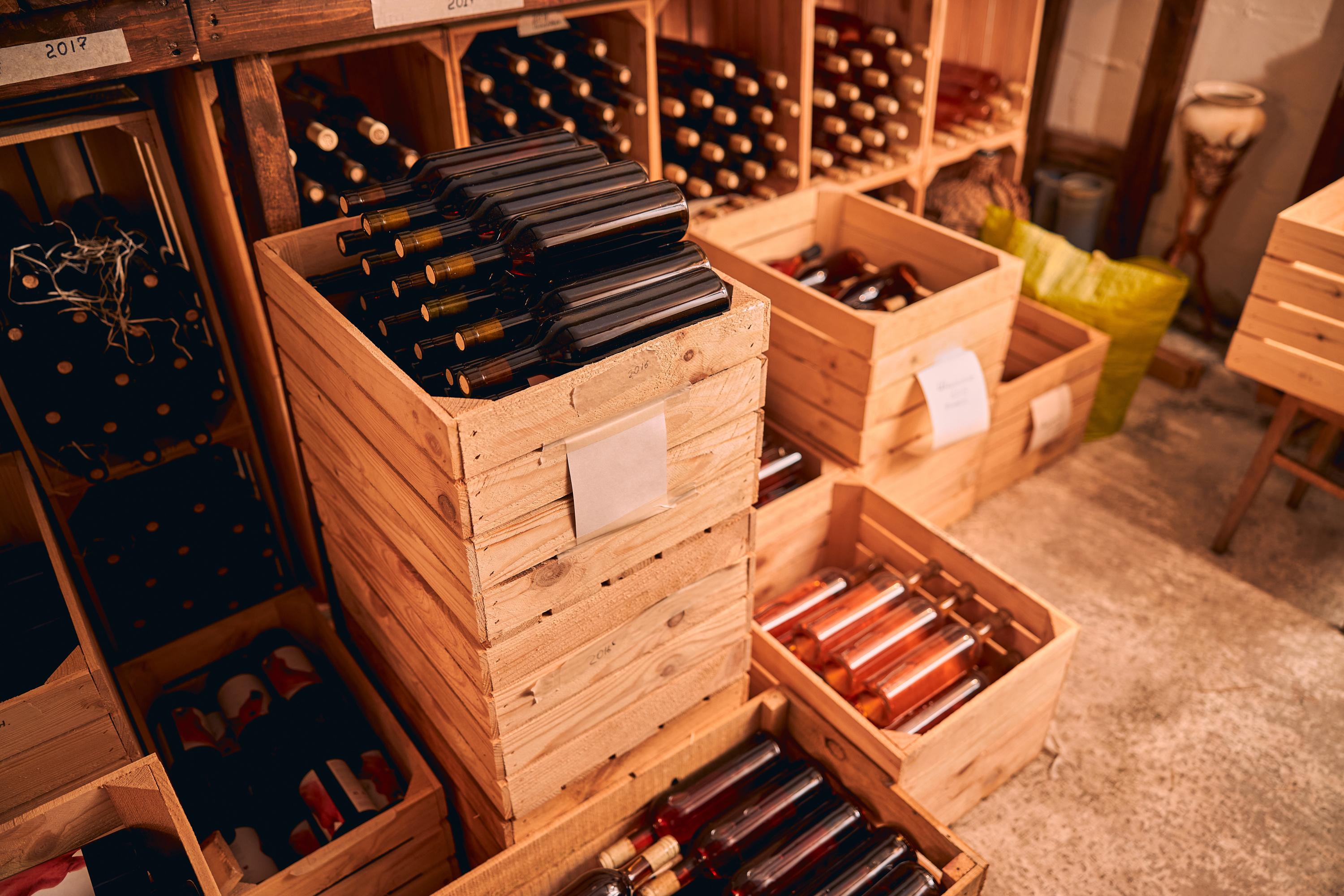 ces vignerons qui prônent le local… et exportent la quasi-totalité de leurs vins à l'étranger