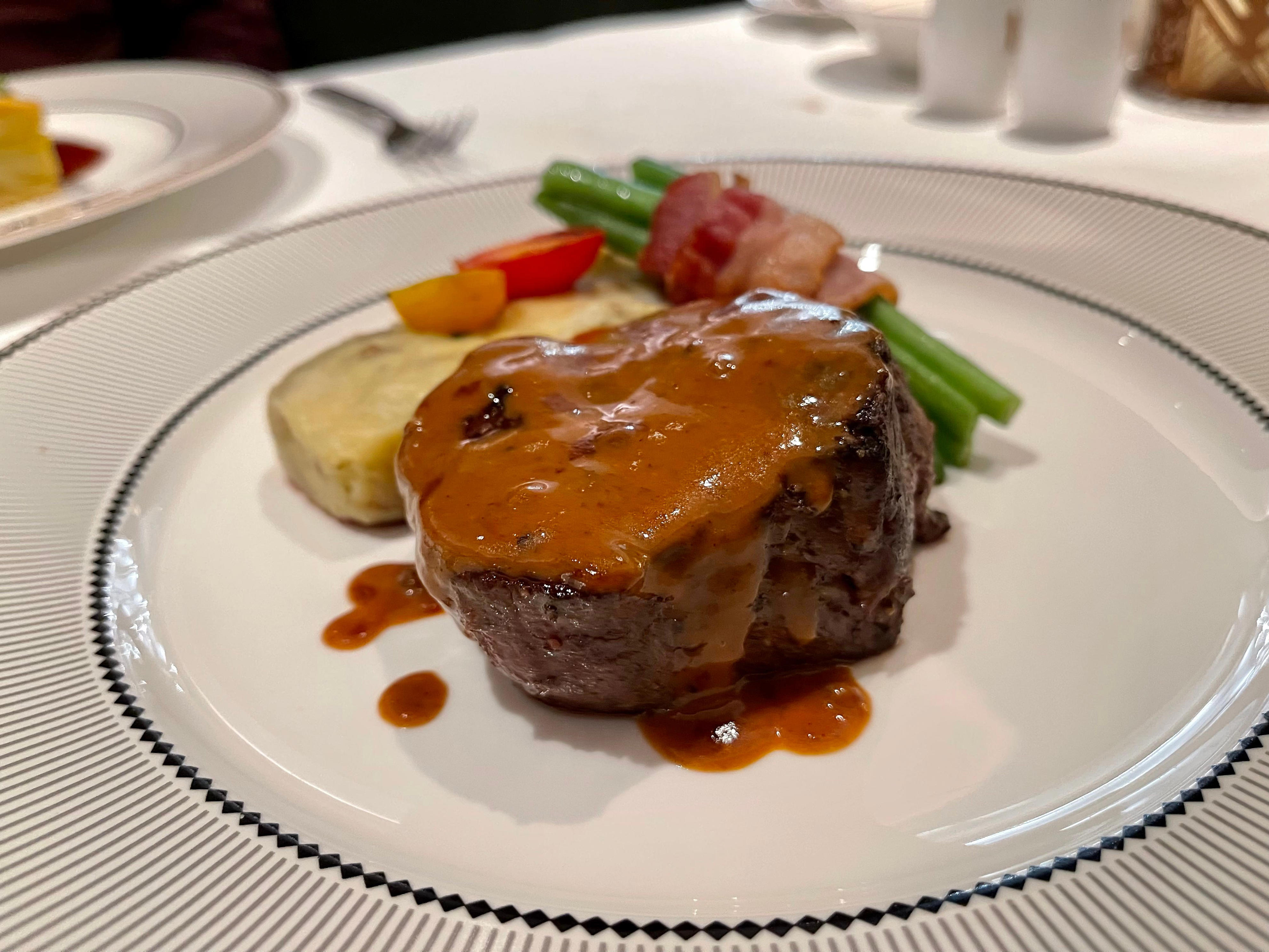 <p>Food is a big factor in deciding where I vacation, and unfortunately, I've found the meals to be largely underwhelming across most major cruise lines.</p><p>But from poolside bites to sit-down meals, I've found the food quality on Disney and Royal Caribbean to be better than what I've found at competitors.</p><p>I also love the variety of food offerings, like Disney's 24-hour room service, which includes Mickey ice cream bars.</p><p>Disney's theming is also excellent and extends to its dining spaces. For example, certain ships have an animation<strong>-</strong>themed restaurant and an immersive-dining show themed to Marvel.</p><p>I've found Royal Caribbean ships to have high-quality buffets and unique cruise offerings. For example, Icon of the Seas has a unique, globally inspired food hall. It also has unique dining experiences, like an Alice in Wonderland-themed, multi-course restaurant on Wonder of the Seas.</p>