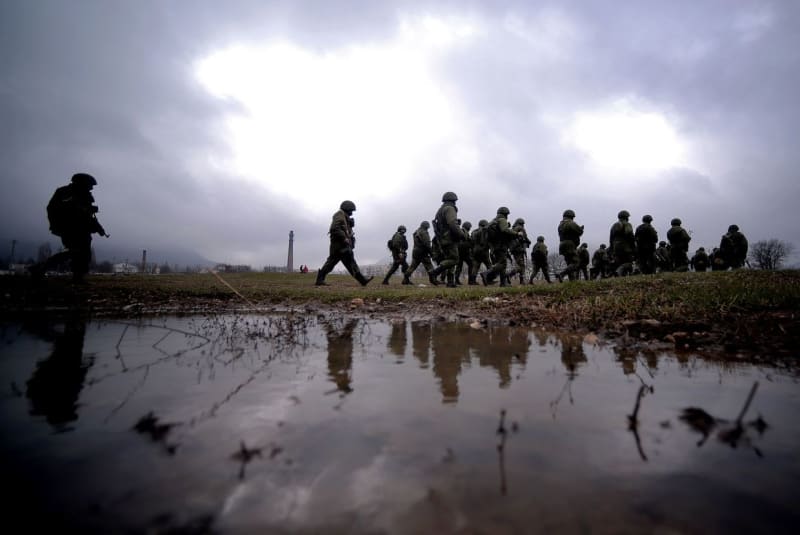 military intelligence: nepalese mercenaries desert russian army in droves