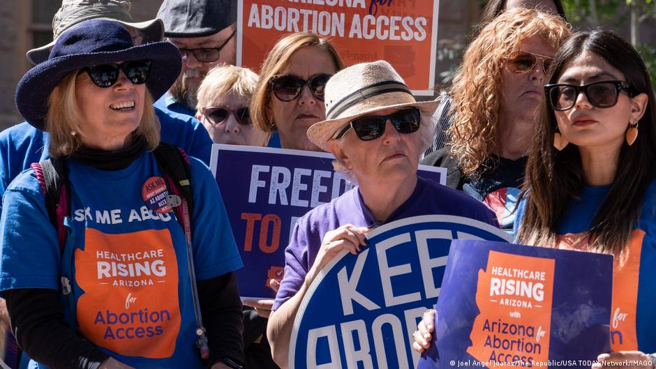 arizona pasa ley para derogar radical prohibición al aborto