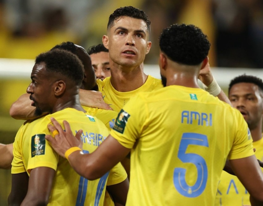 cristiano ronaldo brilla y marca golazo en las semifinales de la copa de arabia con el al nassr