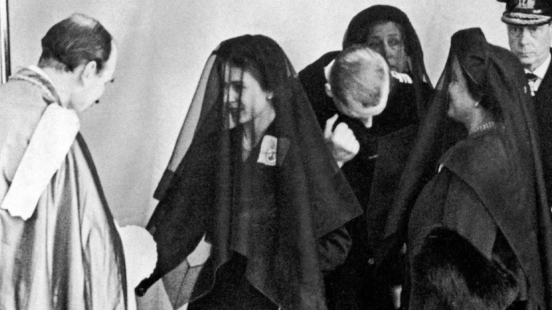 <p>                     Princess Elizabeth became Queen Elizabeth II when King George VI died in February 1952. The King’s coffin lay in Westminster Hall where 305,806 people filed past to pay their respects ahead of the funeral service on February 15. Wearing a black veil and dress, Queen Elizabeth accompanied the procession to St George’s Chapel and this is said to have marked the first time a funeral procession for a British monarch was televised. Reflecting on the sudden loss of her father, his funeral was a deeply moving moment for Queen Elizabeth as she prepared to follow in his footsteps.                   </p>
