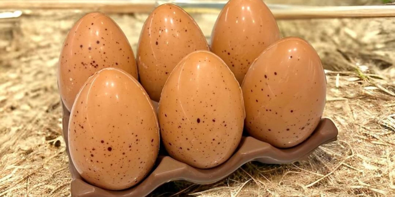 τα πιο τρελά σοκολατένια αβγά στη θεσσαλονίκη [εικόνες]