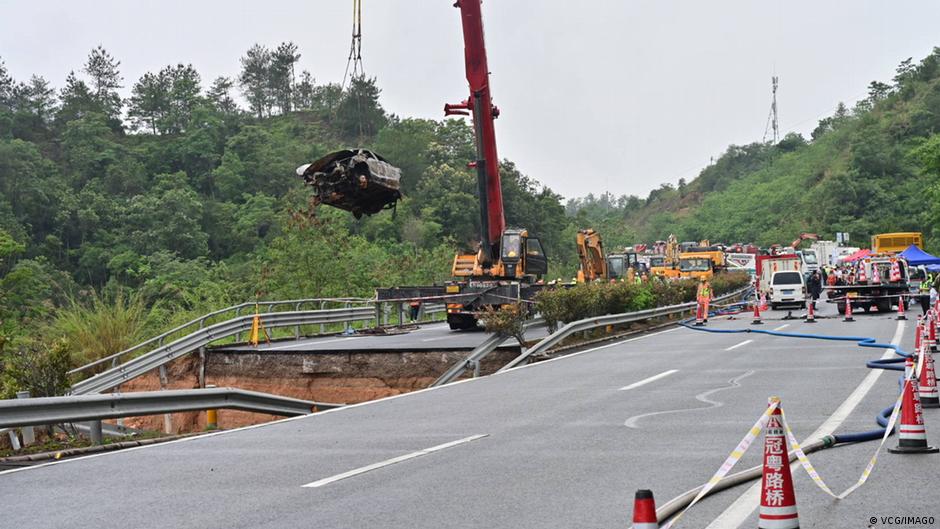 china highway collapse: death toll rises to 36