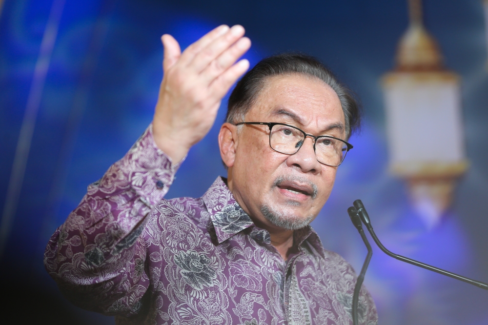 pm anwar: which mp is going to block proposed civil service pay hike?