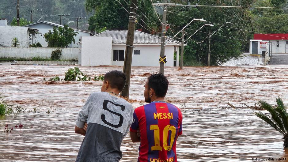 guaíba tem maior cheia já registrada após chuvas no rs